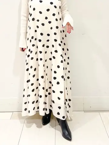 GRACE CONTINENTAL SAYUMI Nagashima コーディネート画像