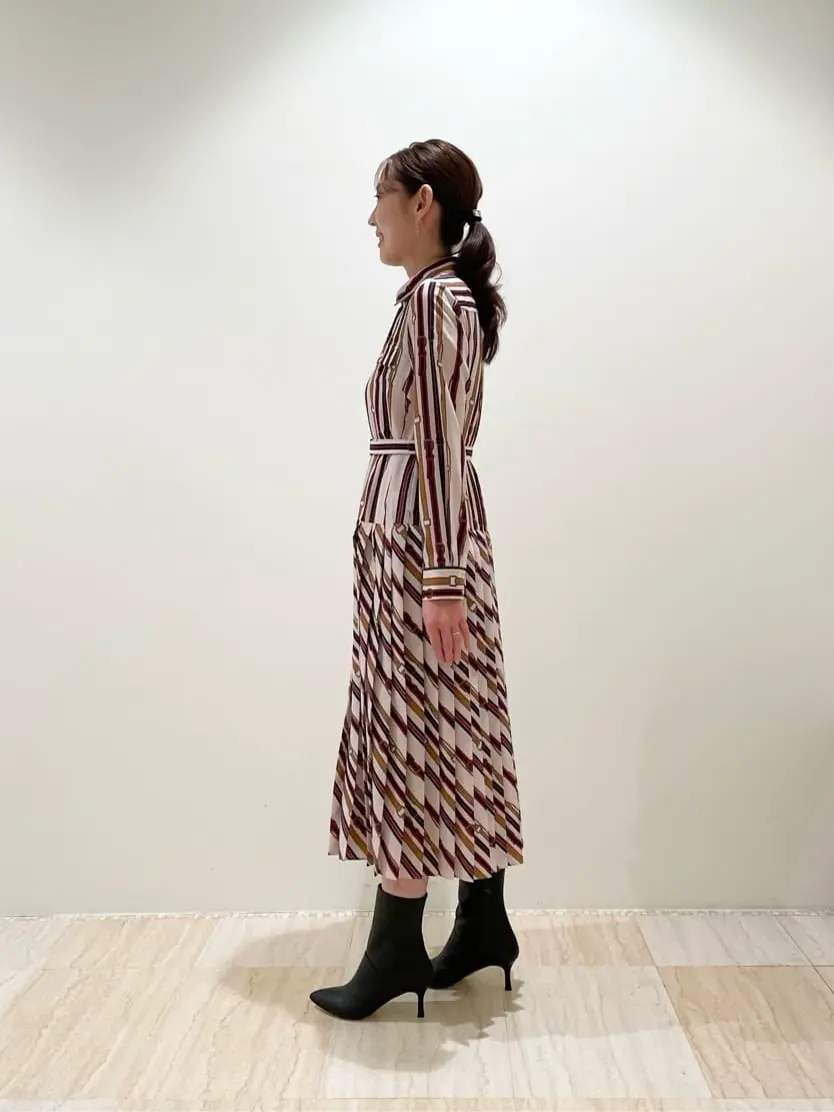 GRACE CONTINENTAL 赤間　 コーディネート画像