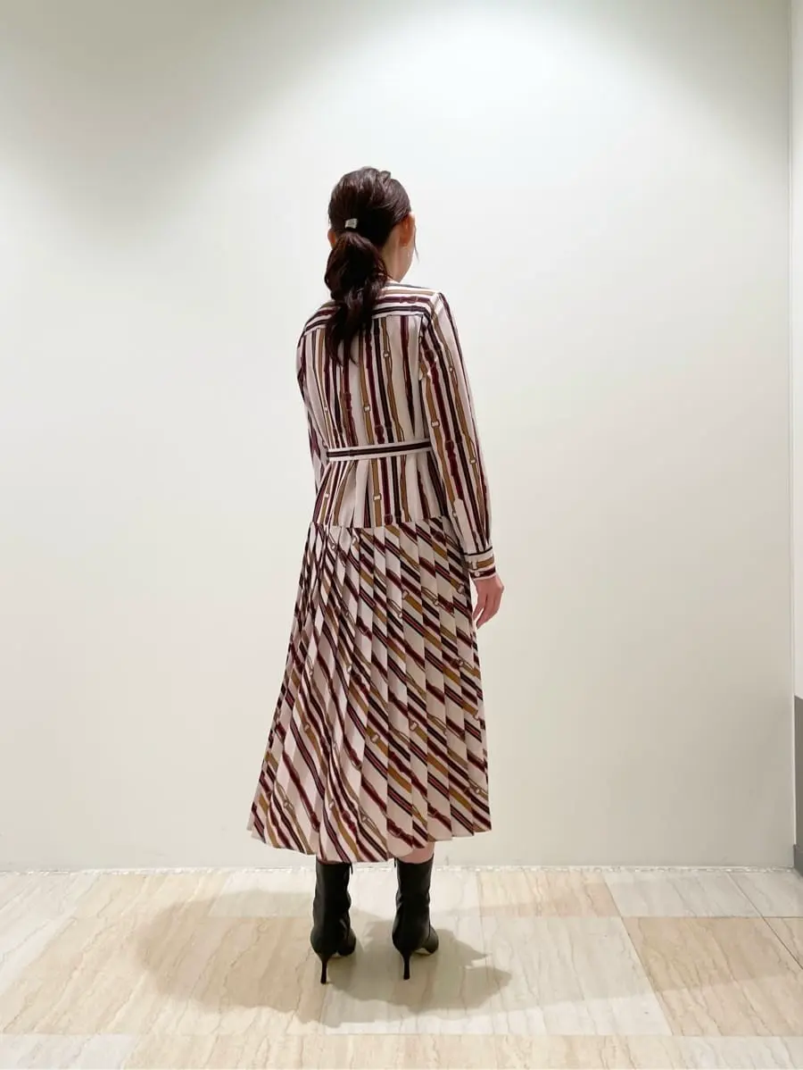 GRACE CONTINENTAL 赤間　 コーディネート画像