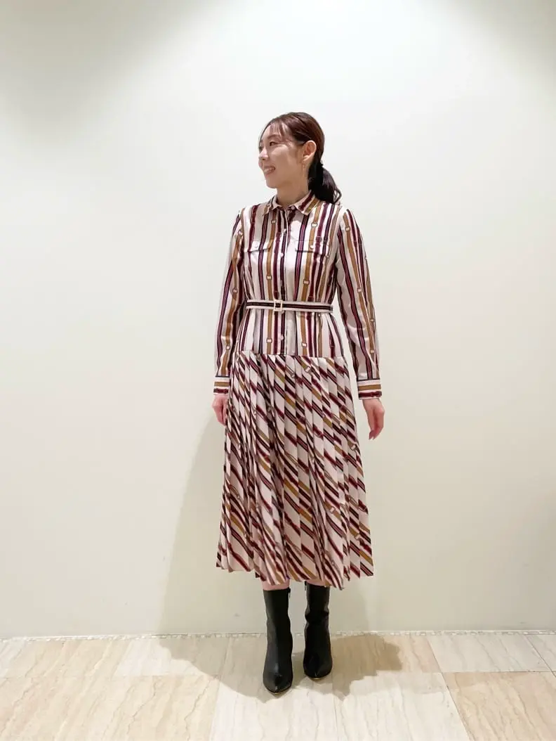 GRACE CONTINENTAL 赤間　 コーディネート画像