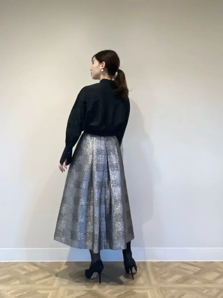 GRACE CONTINENTAL 青木育日 コーディネート画像