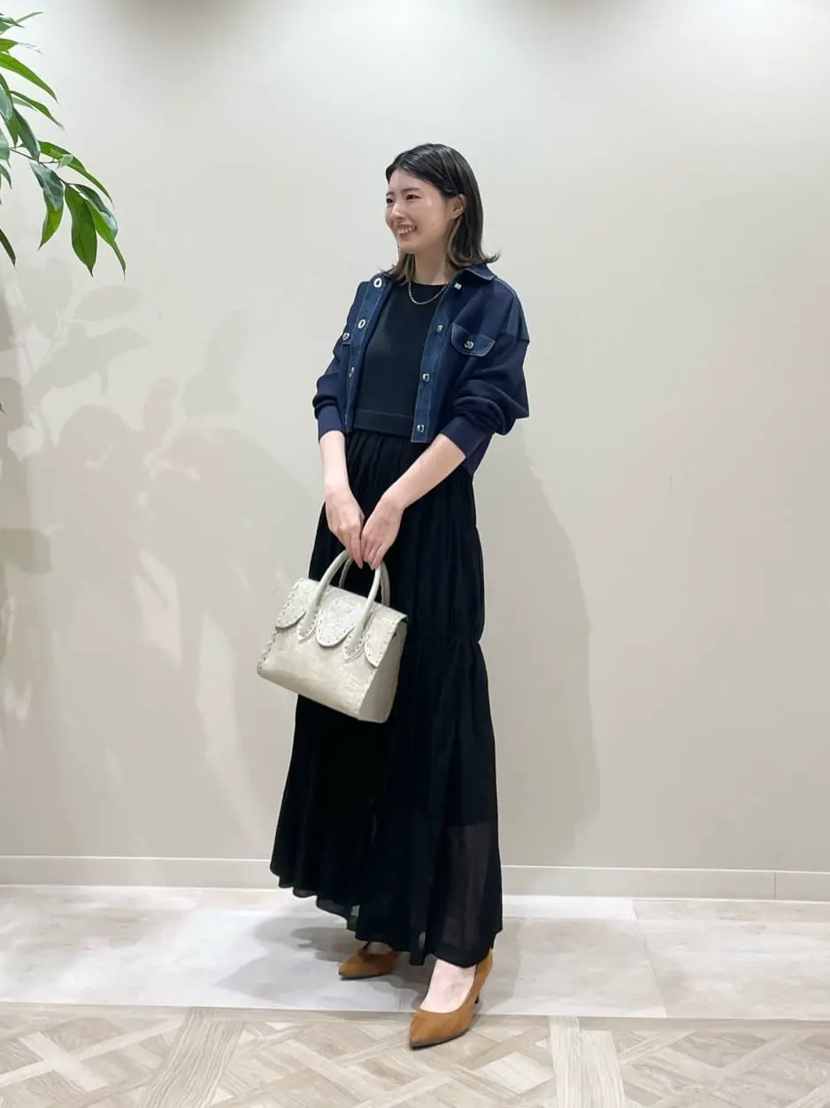 GRACE CONTINENTAL minami コーディネート画像