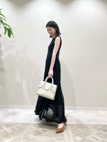 GRACE CONTINENTAL minami コーディネート画像