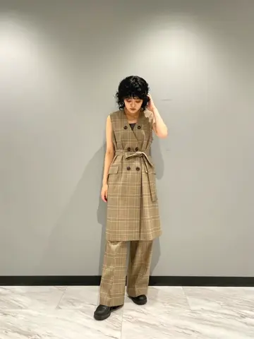 GRACE CONTINENTAL yoshi コーディネート画像