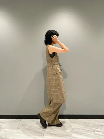 GRACE CONTINENTAL yoshi コーディネート画像