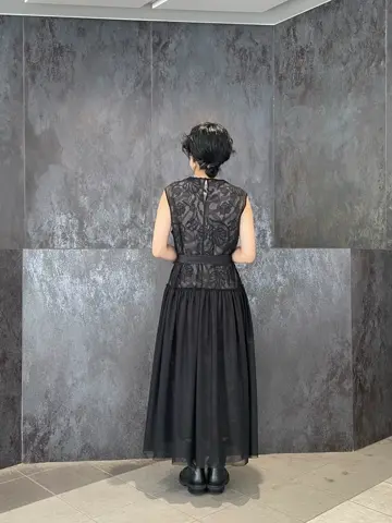 GRACE CONTINENTAL yoshi コーディネート画像