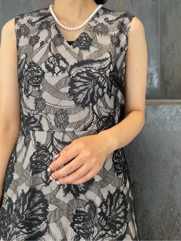 GRACE CONTINENTAL yoshi コーディネート画像