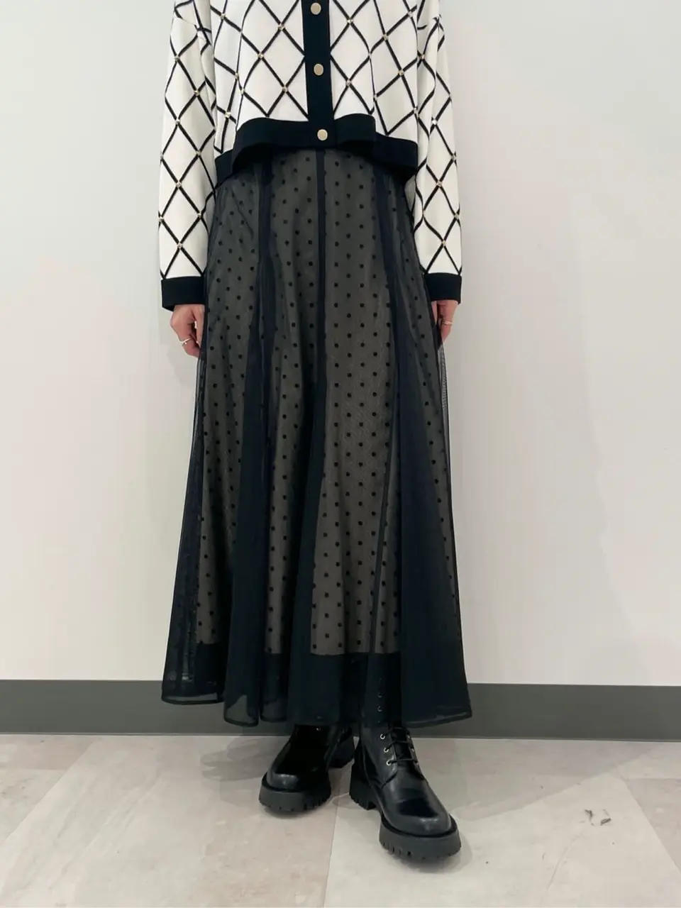 GRACE CONTINENTAL Yuuki NOZAWA コーディネート画像