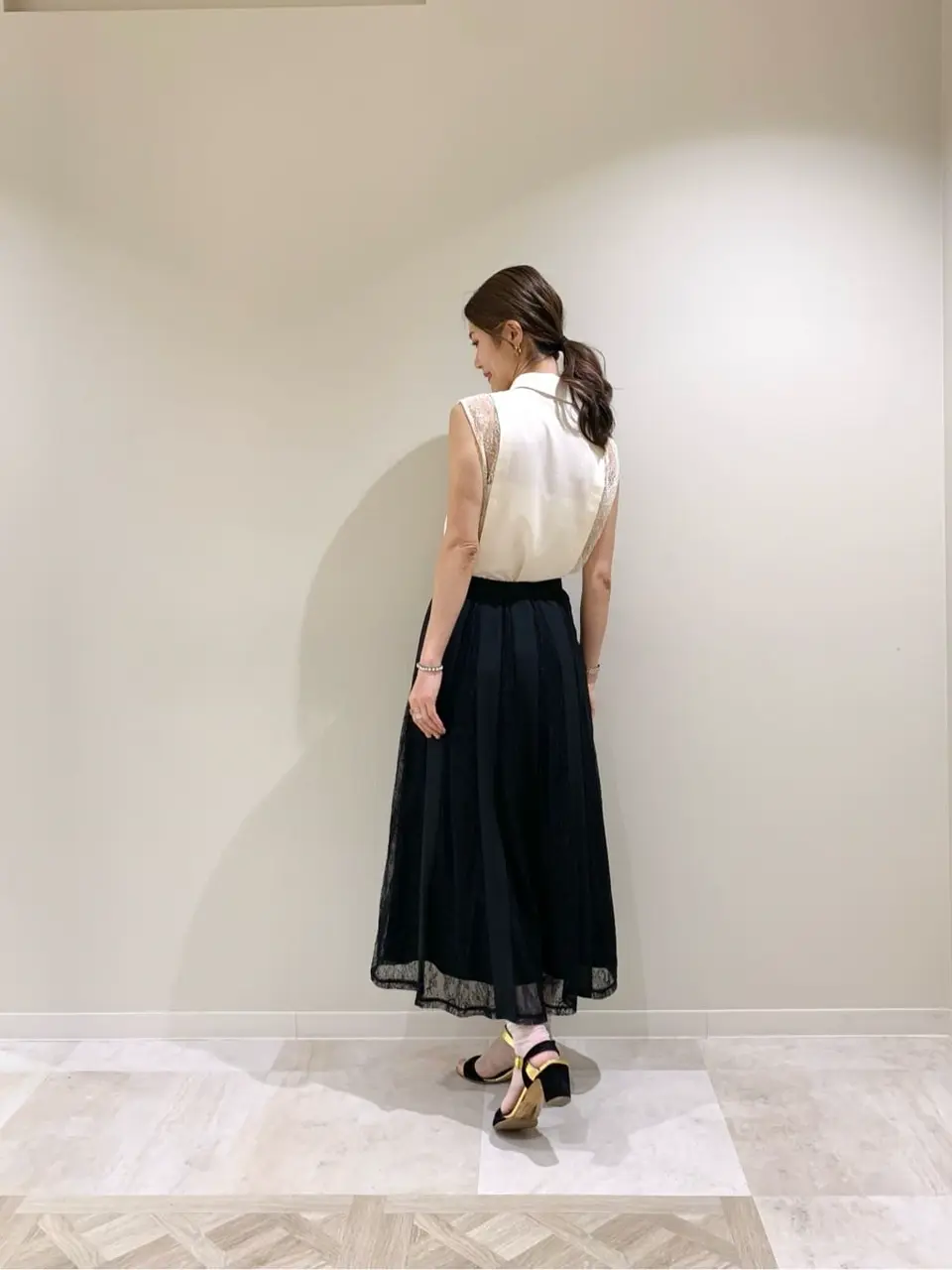 GRACE CONTINENTAL A.Kameyama コーディネート画像