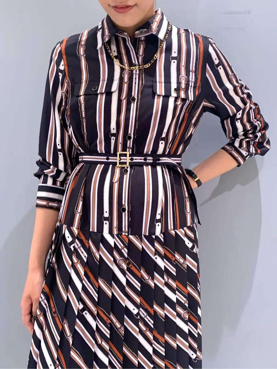 GRACE CONTINENTAL haruka iwasaki コーディネート画像