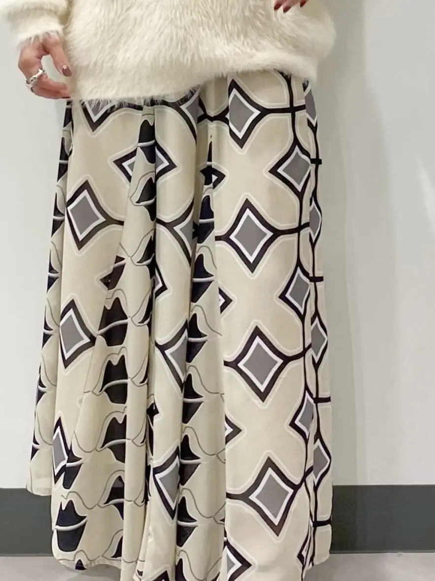 GRACE CONTINENTAL 古川温子 コーディネート画像