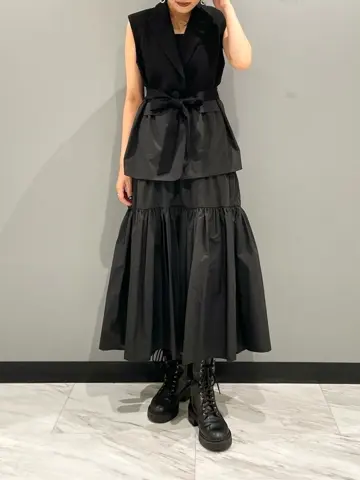 GRACE CONTINENTAL yoshi コーディネート画像