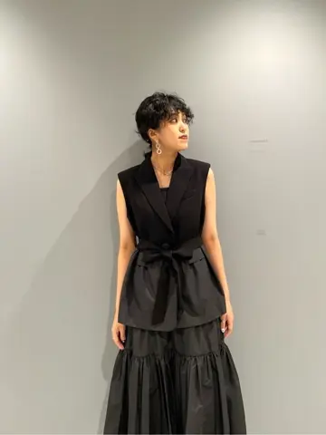 GRACE CONTINENTAL yoshi コーディネート画像