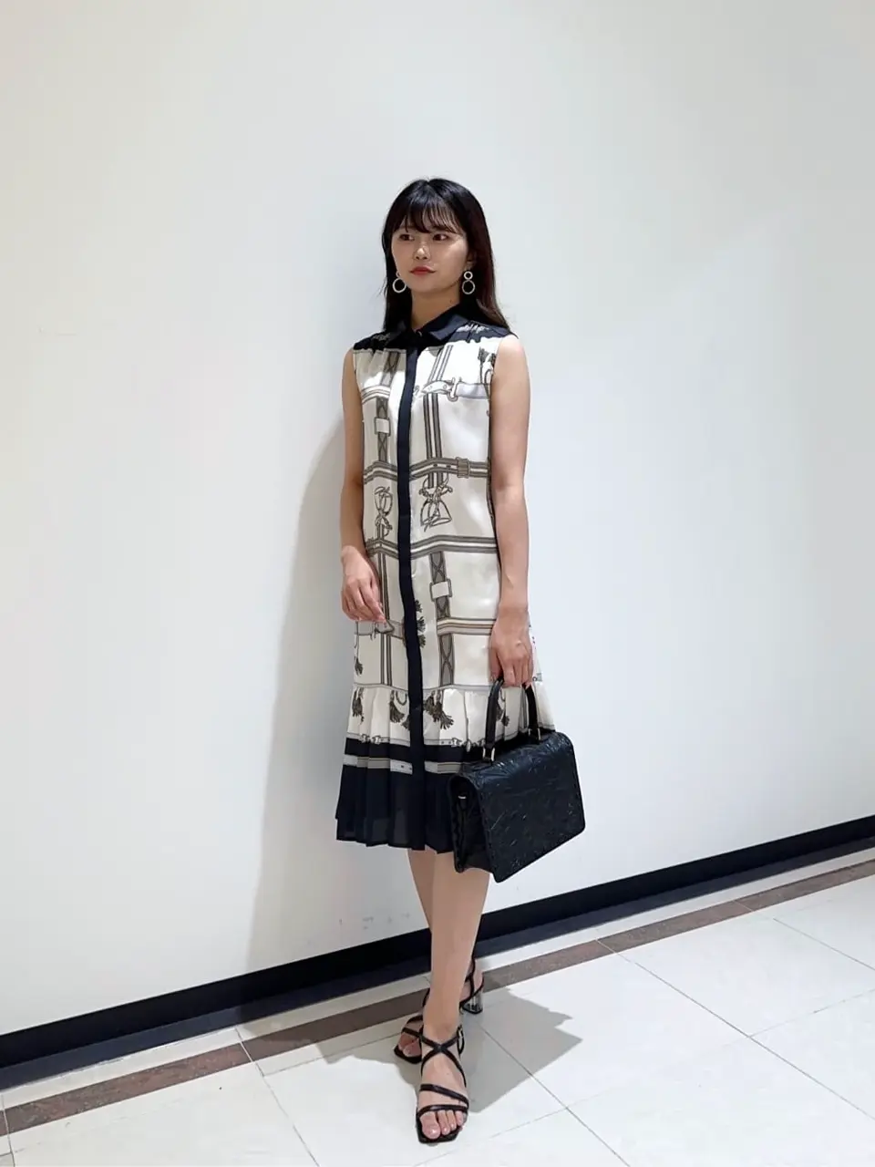 GRACE CONTINENTAL MORITA AI コーディネート画像