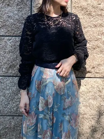 GRACE CONTINENTAL 古川温子 コーディネート画像