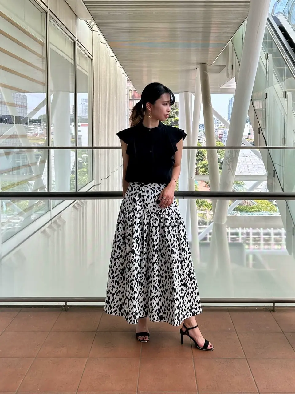 GRACE CONTINENTAL FUKUSHIMA YURIE コーディネート画像