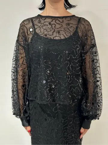 GRACE CONTINENTAL 尾田亜沙美 コーディネート画像