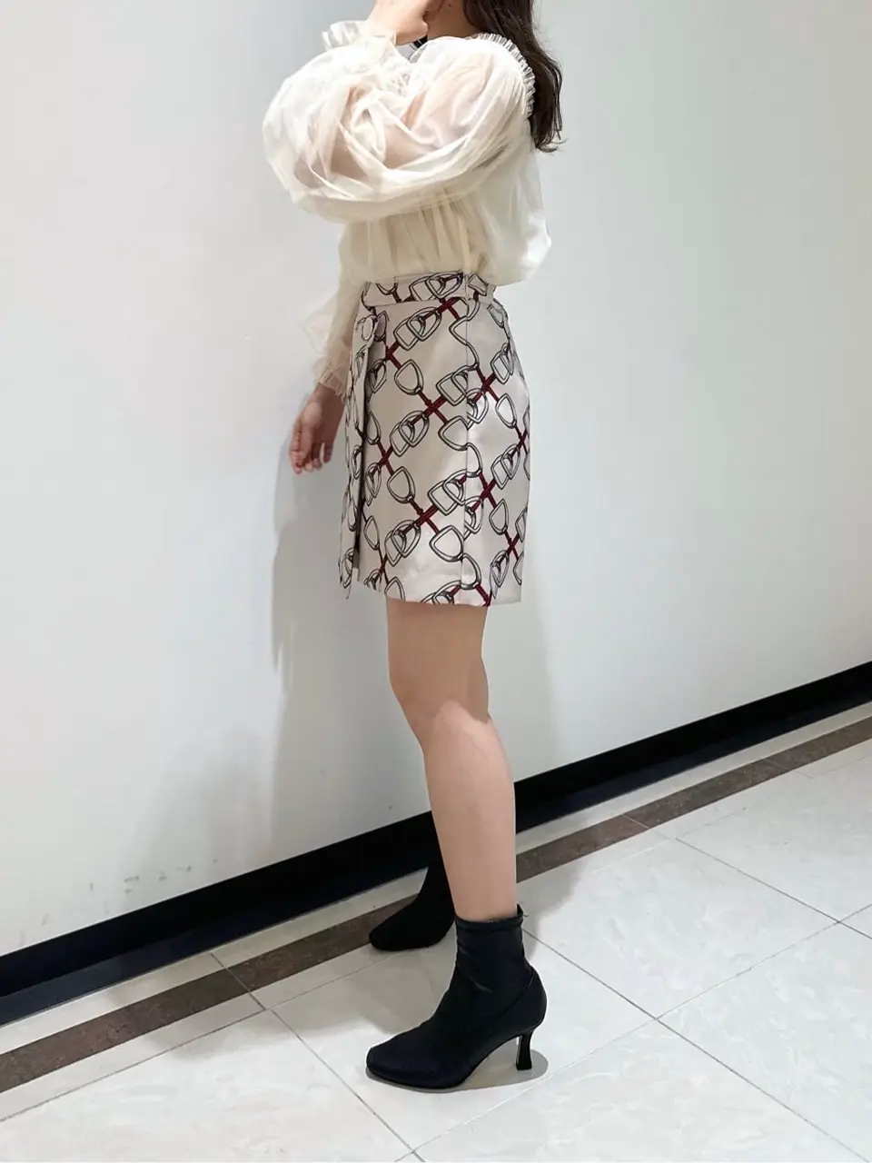 GRACE CONTINENTAL MORITA AI コーディネート画像