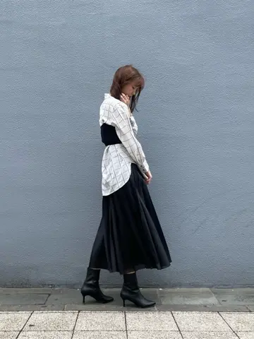 GRACE CONTINENTAL 伊藤　静華 コーディネート画像