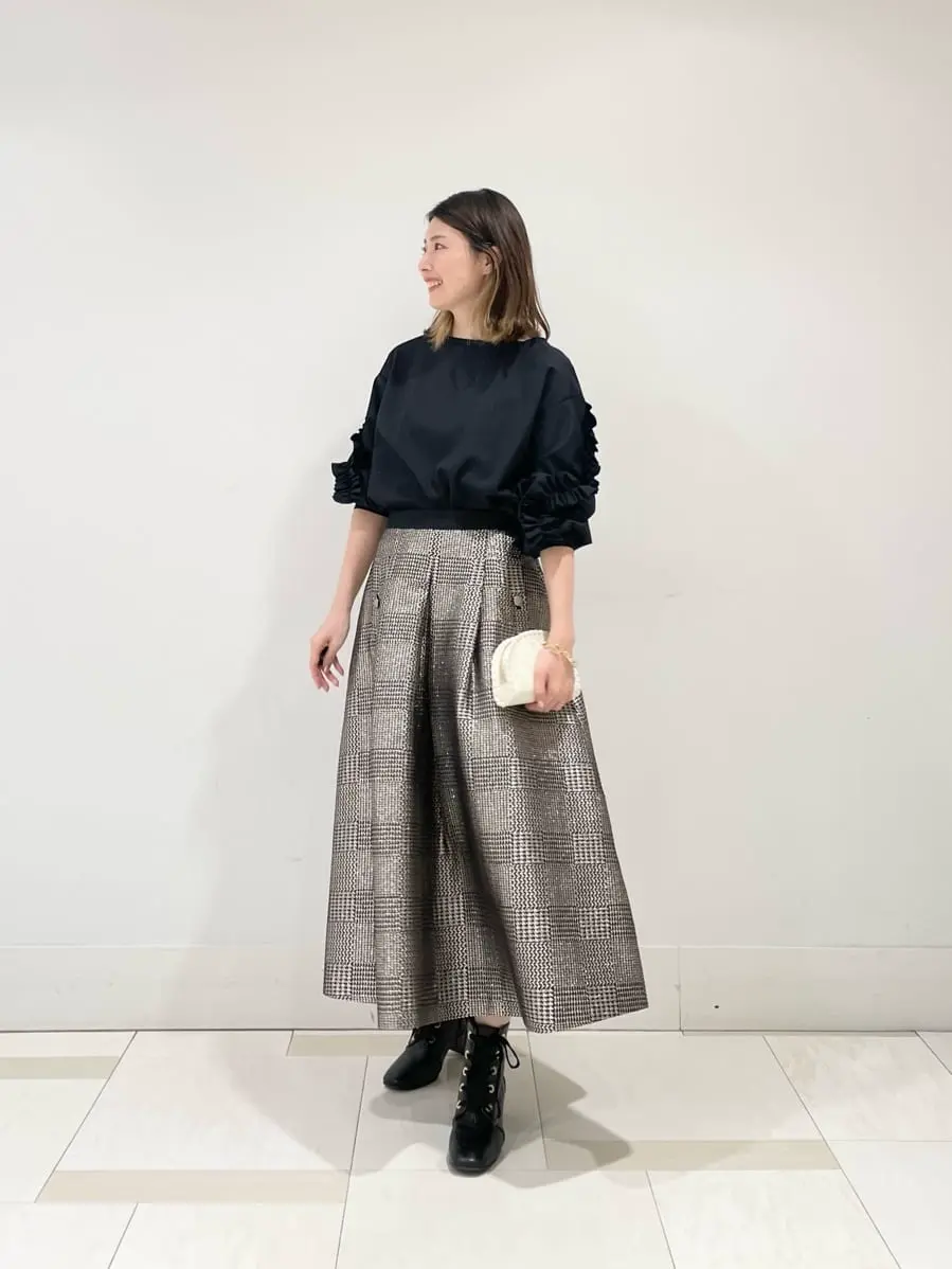 GRACE CONTINENTAL minami コーディネート画像