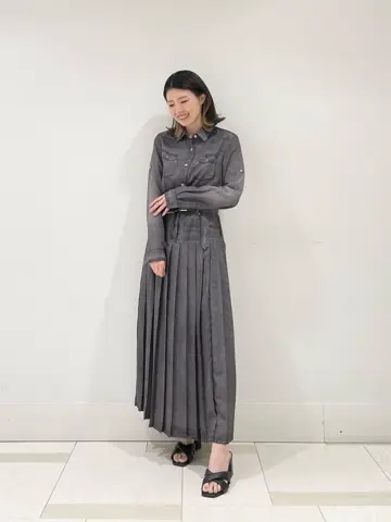 GRACE CONTINENTAL minami コーディネート画像