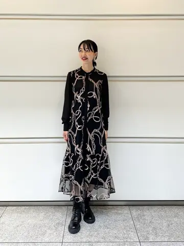 GRACE CONTINENTAL 尾田亜沙美 コーディネート画像