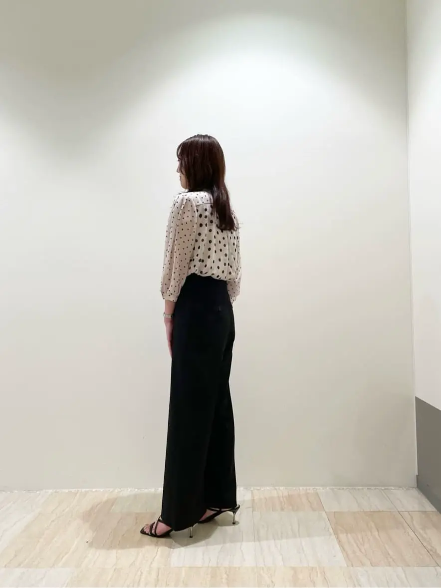 GRACE CONTINENTAL 赤間　 コーディネート画像