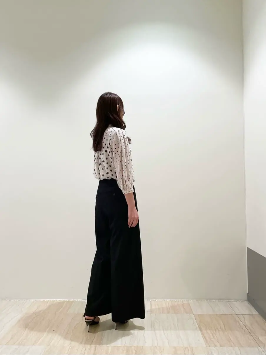 GRACE CONTINENTAL 赤間　 コーディネート画像