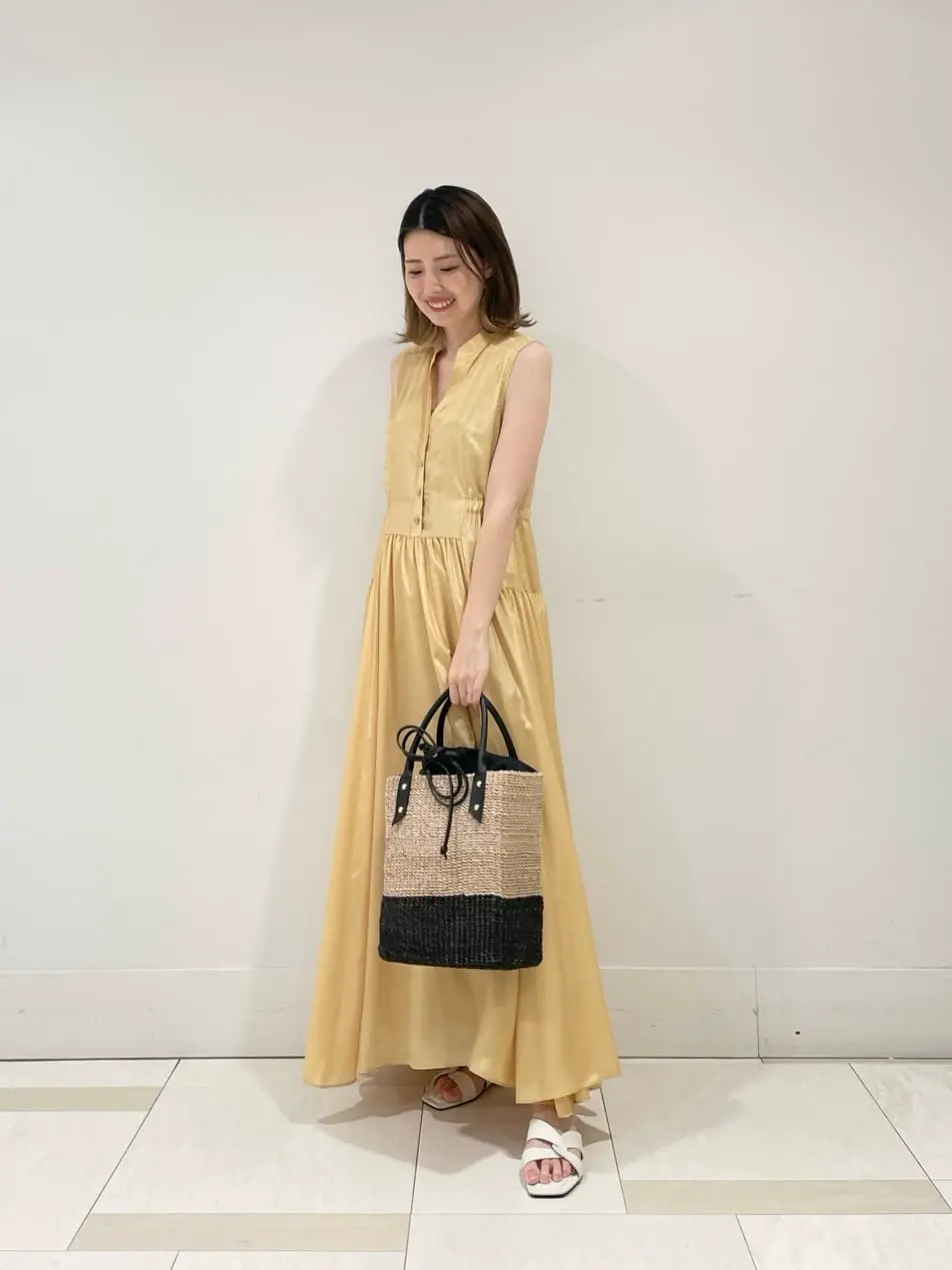 GRACE CONTINENTAL minami コーディネート画像