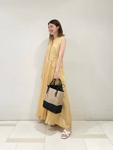 GRACE CONTINENTAL minami コーディネート画像