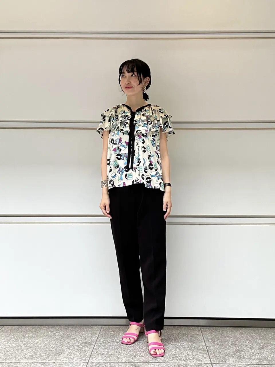 GRACE CONTINENTAL 尾田亜沙美 コーディネート画像