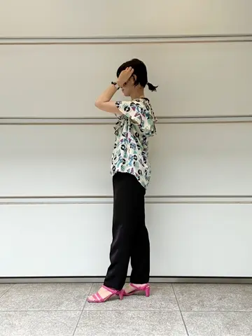 GRACE CONTINENTAL 尾田亜沙美 コーディネート画像