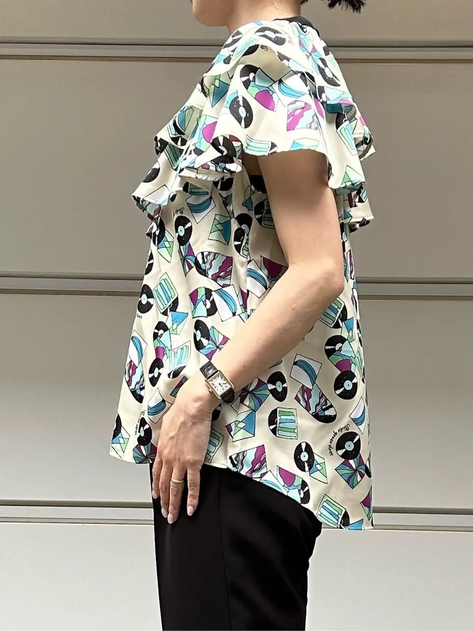 GRACE CONTINENTAL 尾田亜沙美 コーディネート画像