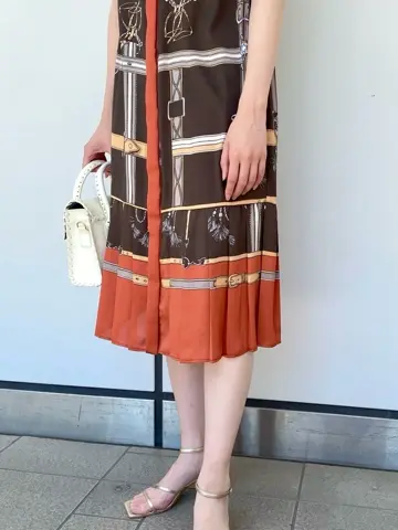 GRACE CONTINENTAL Abe コーディネート画像