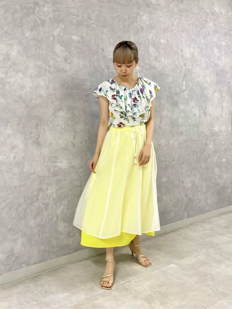 GRACE CONTINENTAL Abe コーディネート画像