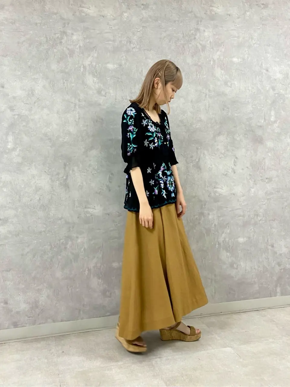 GRACE CONTINENTAL Abe コーディネート画像