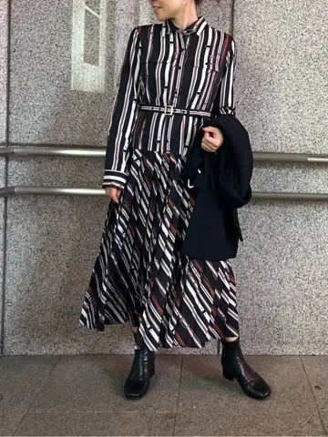 GRACE CONTINENTAL 穐山　香織 コーディネート画像