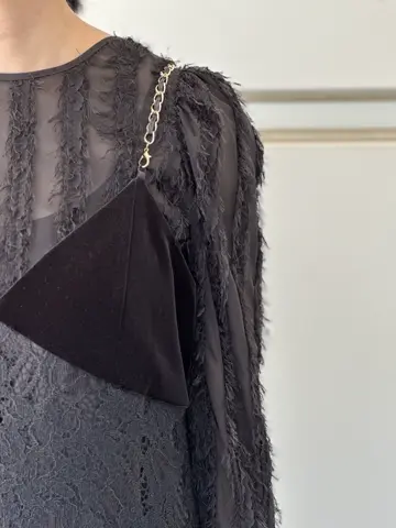 GRACE CONTINENTAL 尾田亜沙美 コーディネート画像