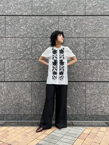 GRACE CONTINENTAL yoshi コーディネート画像