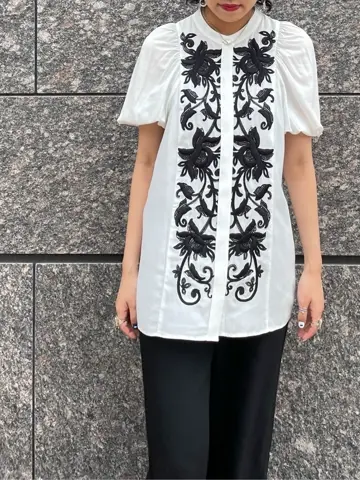 GRACE CONTINENTAL yoshi コーディネート画像