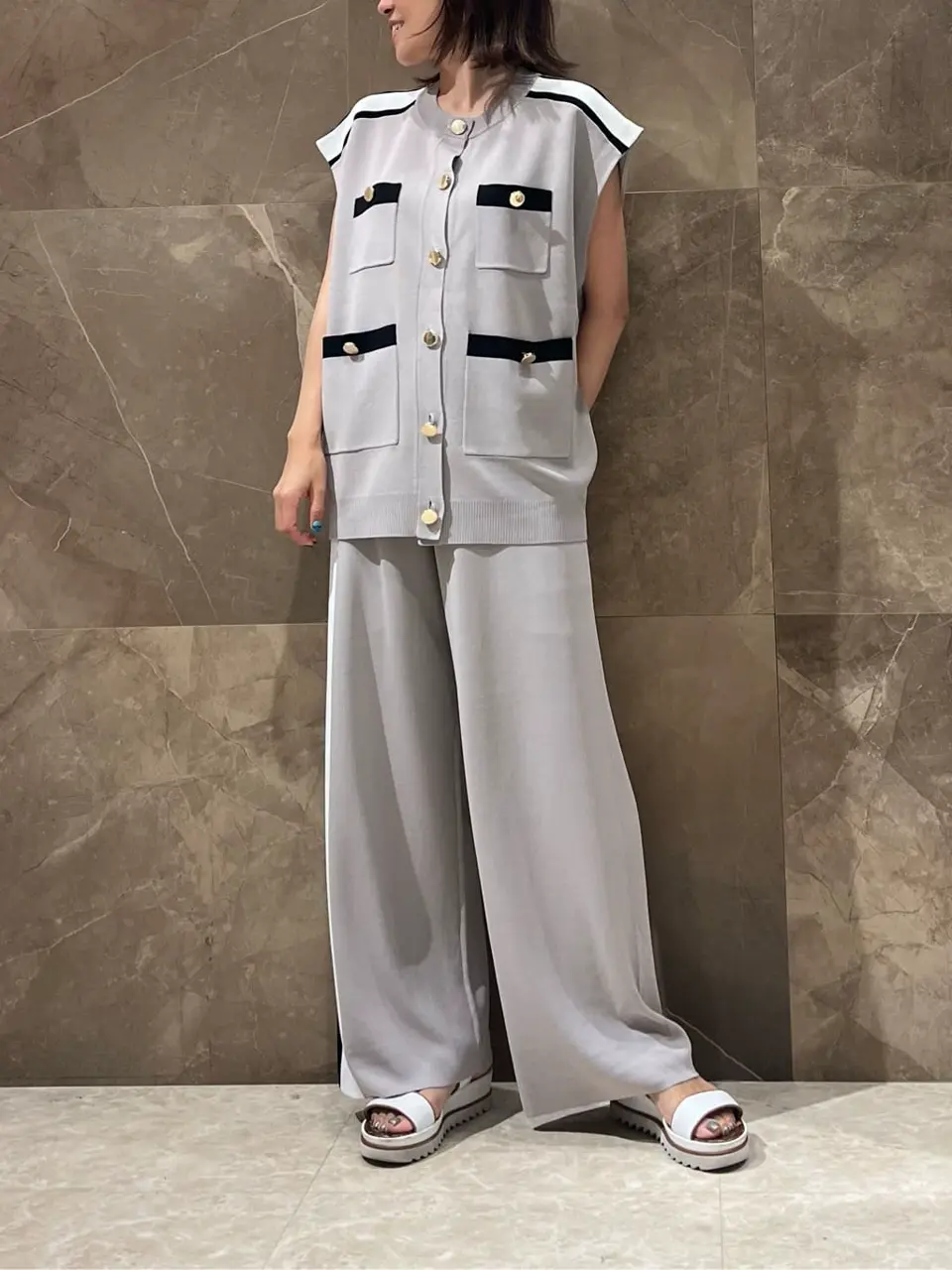 GRACE CONTINENTAL 穐山　香織 コーディネート画像