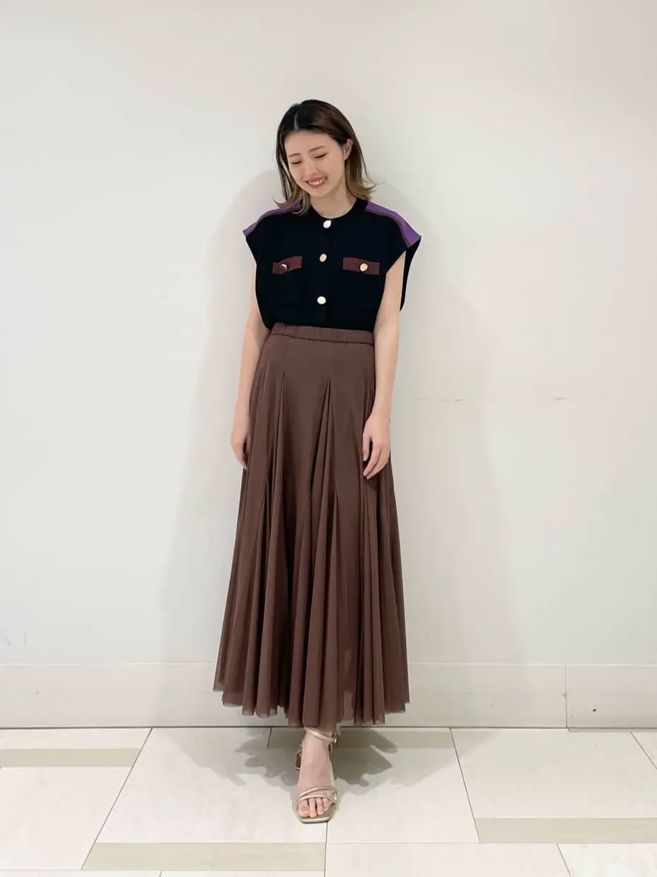 GRACE CONTINENTAL minami コーディネート画像