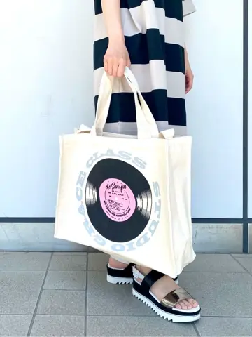 GRACE CONTINENTAL Abe コーディネート画像