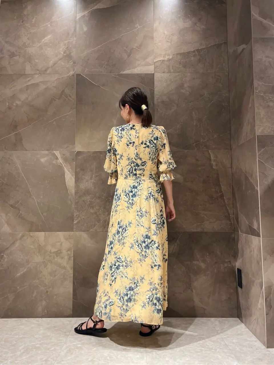 GRACE CONTINENTAL 穐山　香織 コーディネート画像