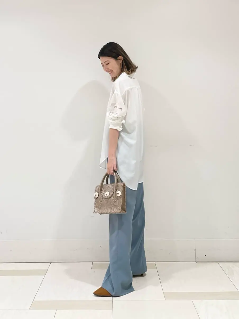 GRACE CONTINENTAL minami コーディネート画像