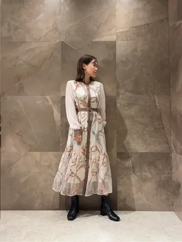 GRACE CONTINENTAL 穐山　香織 コーディネート画像