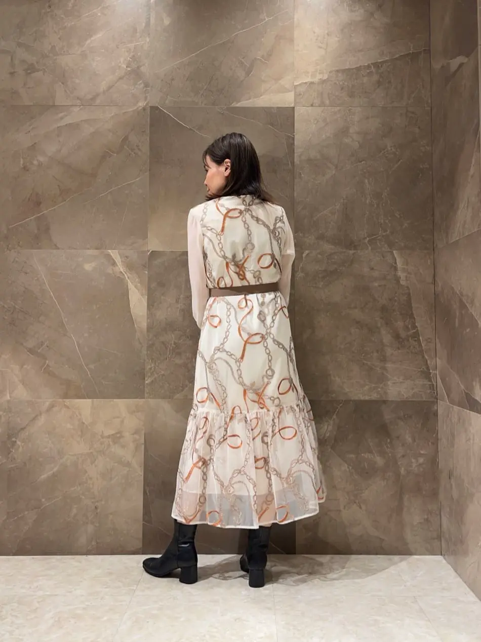 GRACE CONTINENTAL 穐山　香織 コーディネート画像