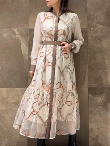 GRACE CONTINENTAL 穐山　香織 コーディネート画像