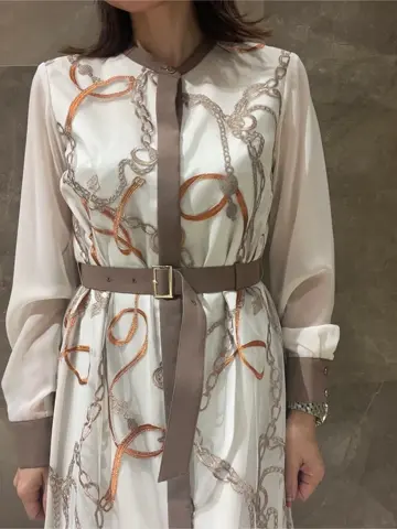 GRACE CONTINENTAL 穐山　香織 コーディネート画像