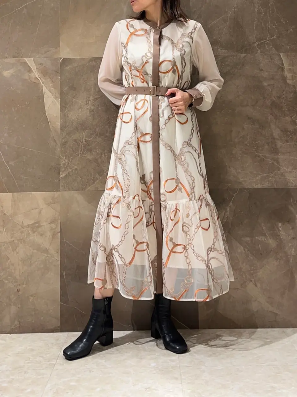 GRACE CONTINENTAL 穐山　香織 コーディネート画像